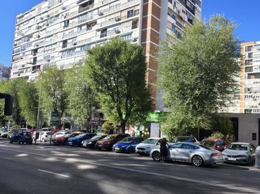 Pis amb ascensor en venda a Avenida de Betanzos 75