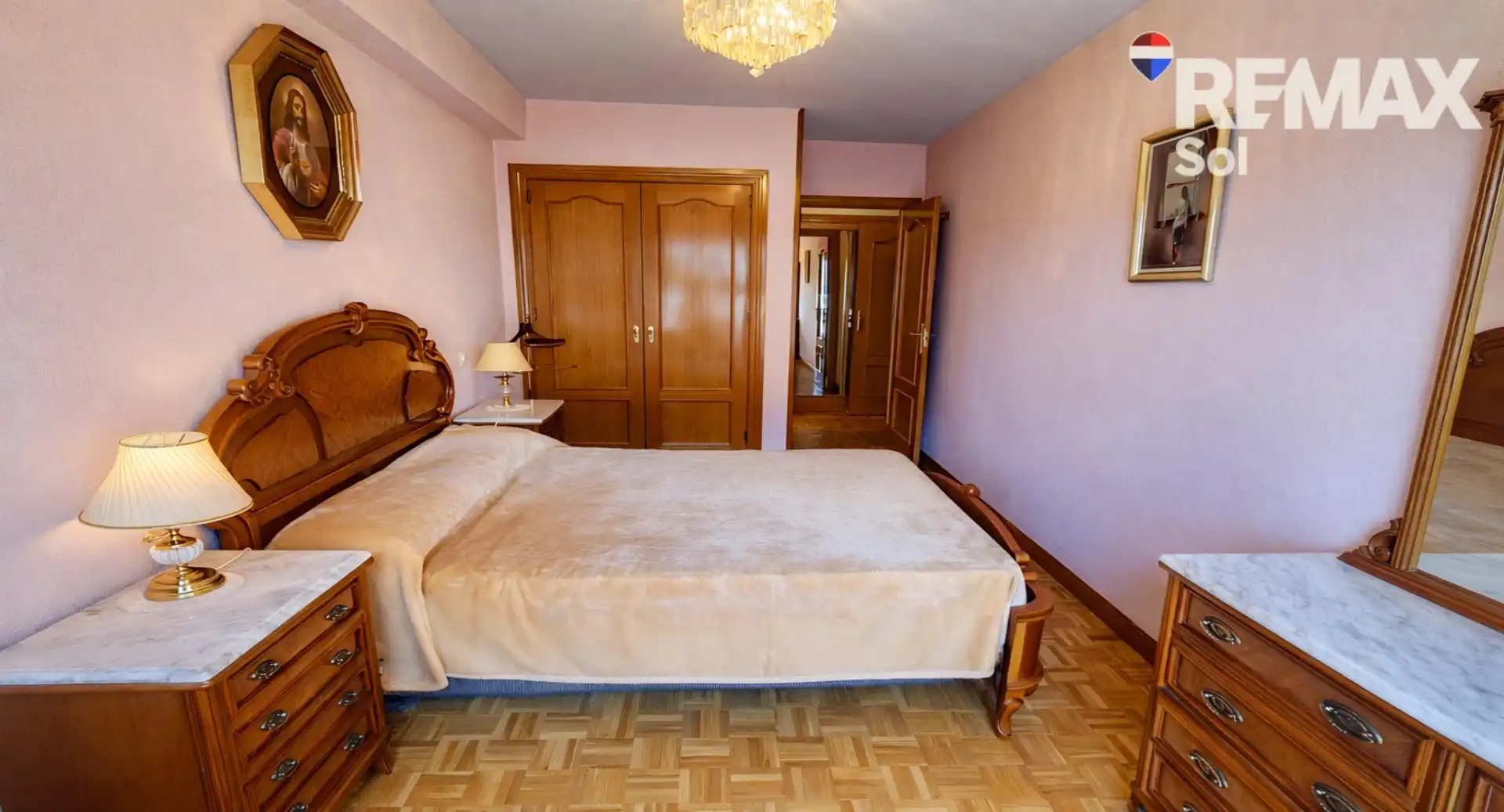 Habitación de Piso en venta en Madrid con Terraza y Trastero