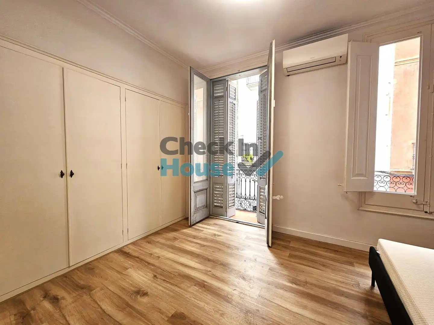 Schlafzimmer von Wohnung zum Verkauf in Sant Feliu de Guíxols mit Heizung