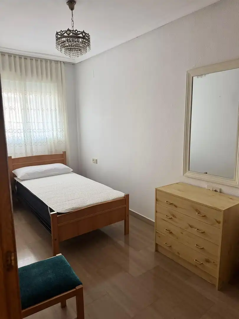 Flat for rent in Industria