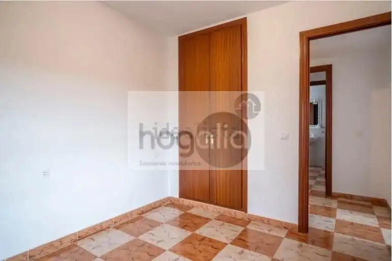 Piso de alquiler en Colores - Entreparques