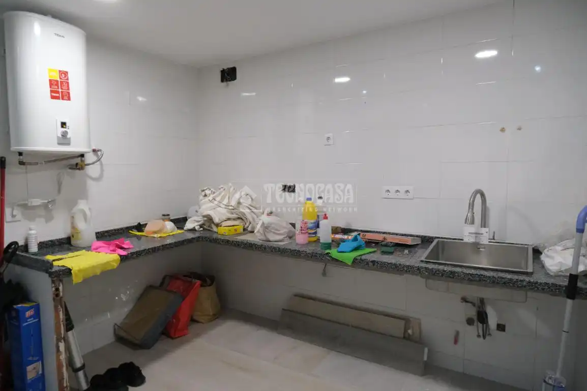 Cocina de Casa adosada en venta en Sevilla con Alarma