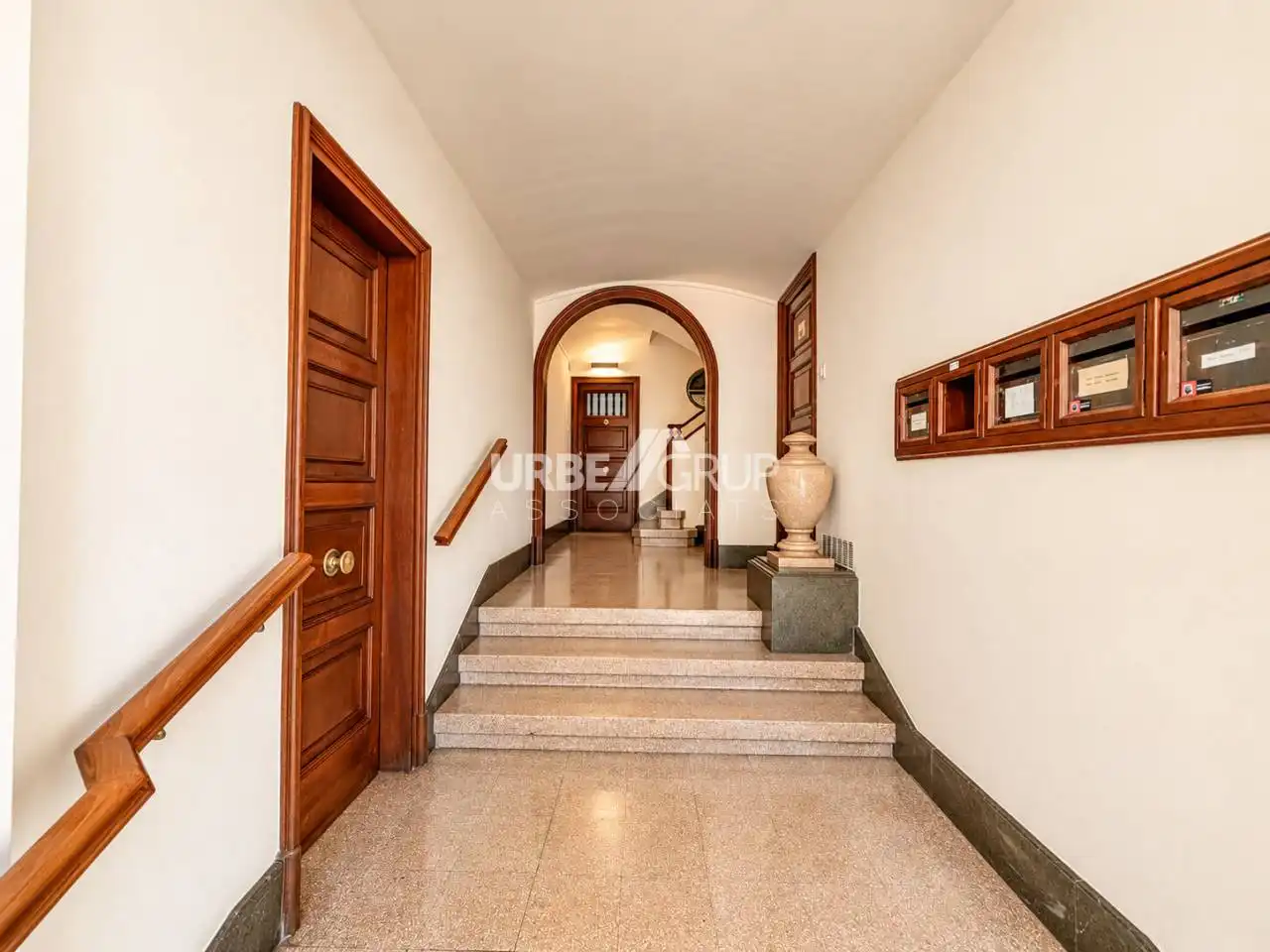 Wohnung zum Verkauf in Terrassa mit Terrasse und Balkon