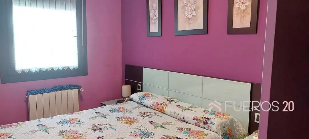 Schlafzimmer von Wohnung zum Verkauf in Noja mit Heizung, Privatgarten und Terrasse