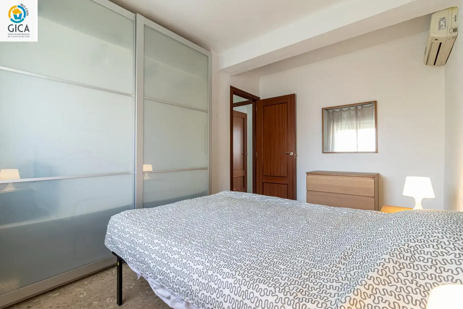 Bedroom of Flat for sale in Jerez de la Frontera  with Air Conditioner, Furnished and Community pool