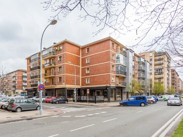 Flat with balcony to rent in Pamplona-Iruña - GRUPO RINALDI 7