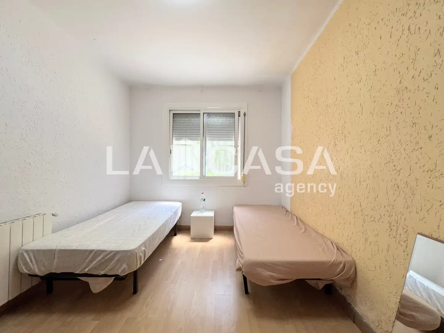 Planta baja en venta en Badalona con Calefacción