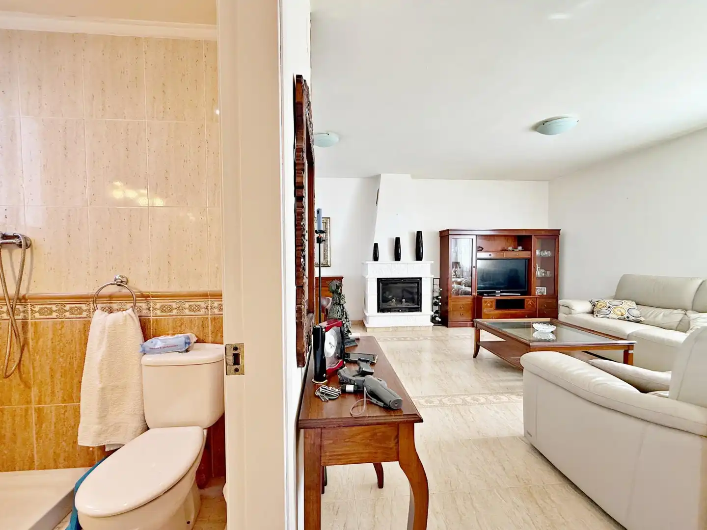 Sala d'estar de Casa o xalet en venda en Llíria amb Aire condicionat, Calefacció i Jardí privat