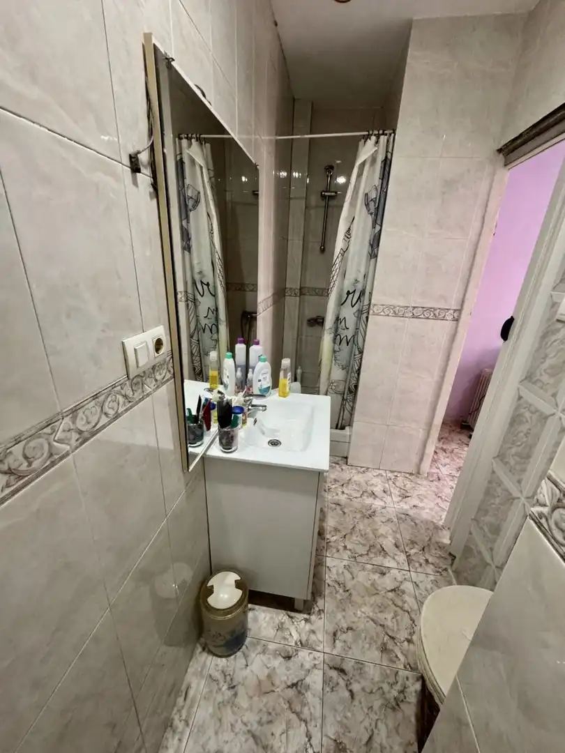 Bany de Casa o xalet en venda en Sevilla amb Aire condicionat