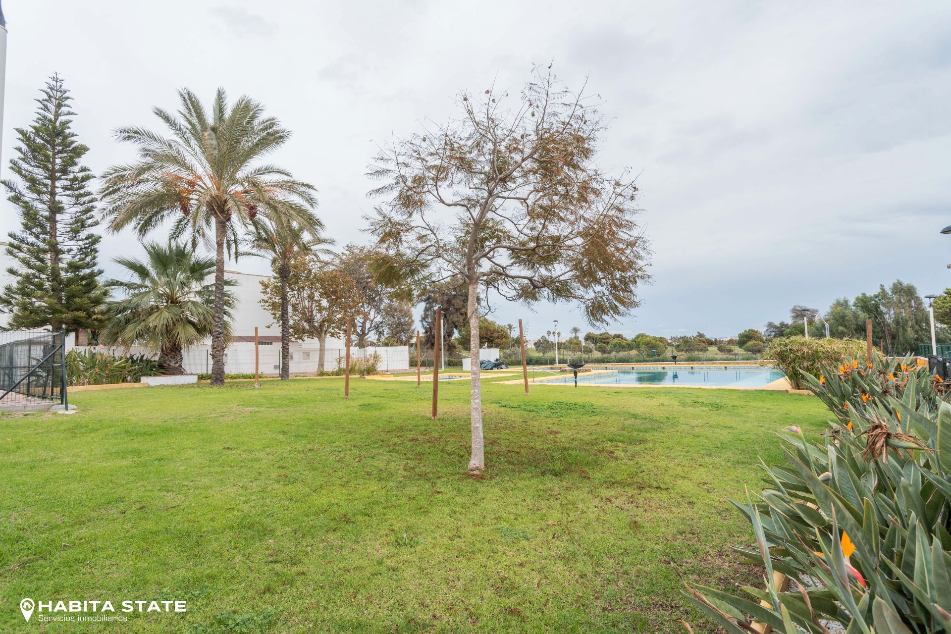 Garden of Flat for sale in  Almería Capital  with Air Conditioner and Community pool