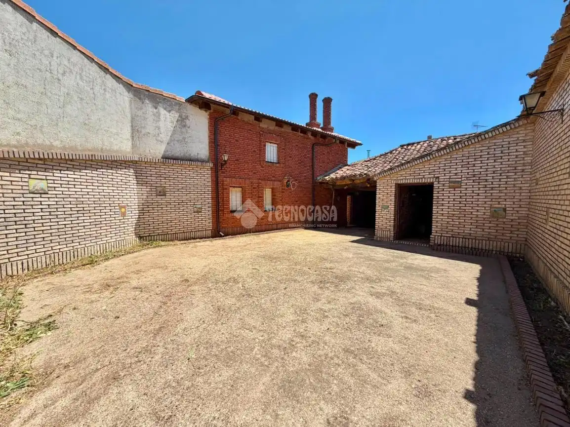 Vista exterior de Casa o xalet en venda en Páramo de Boedo