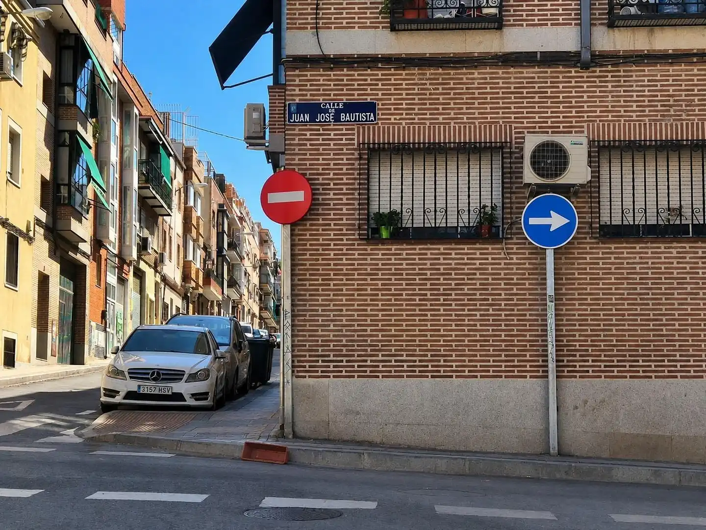 Vista exterior de Casa o xalet en venda en Madrid