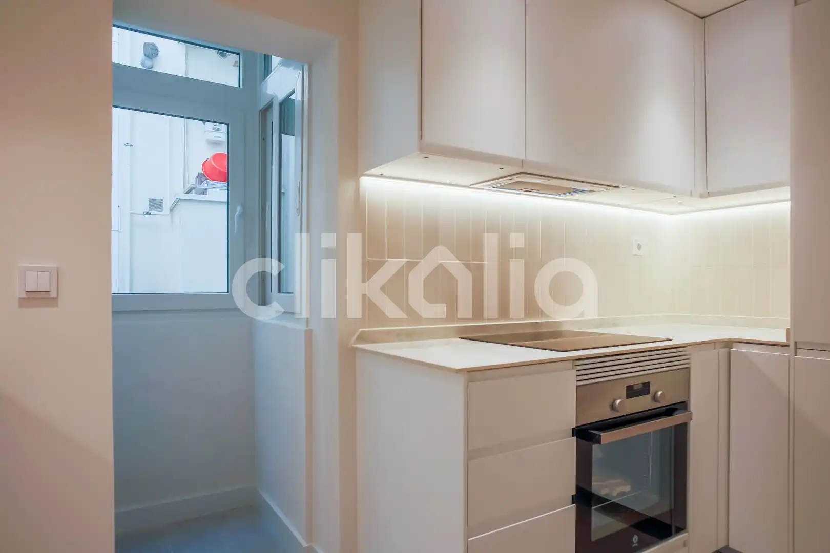 Kitchen of Flat for sale in Madrid  with Air Conditioner, Heating and Private garden