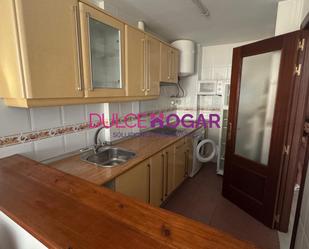 Cuina de Apartament en venda en Rincón de la Victoria amb Parquet i Balcó