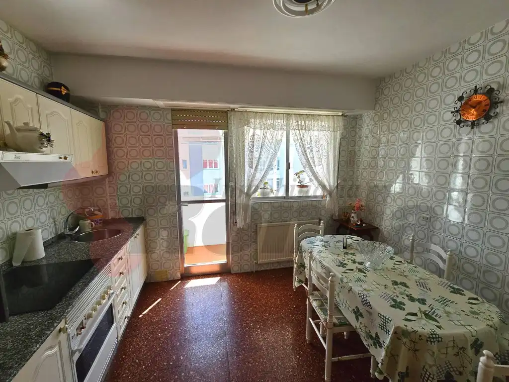 Kitchen of Flat for sale in Lugo