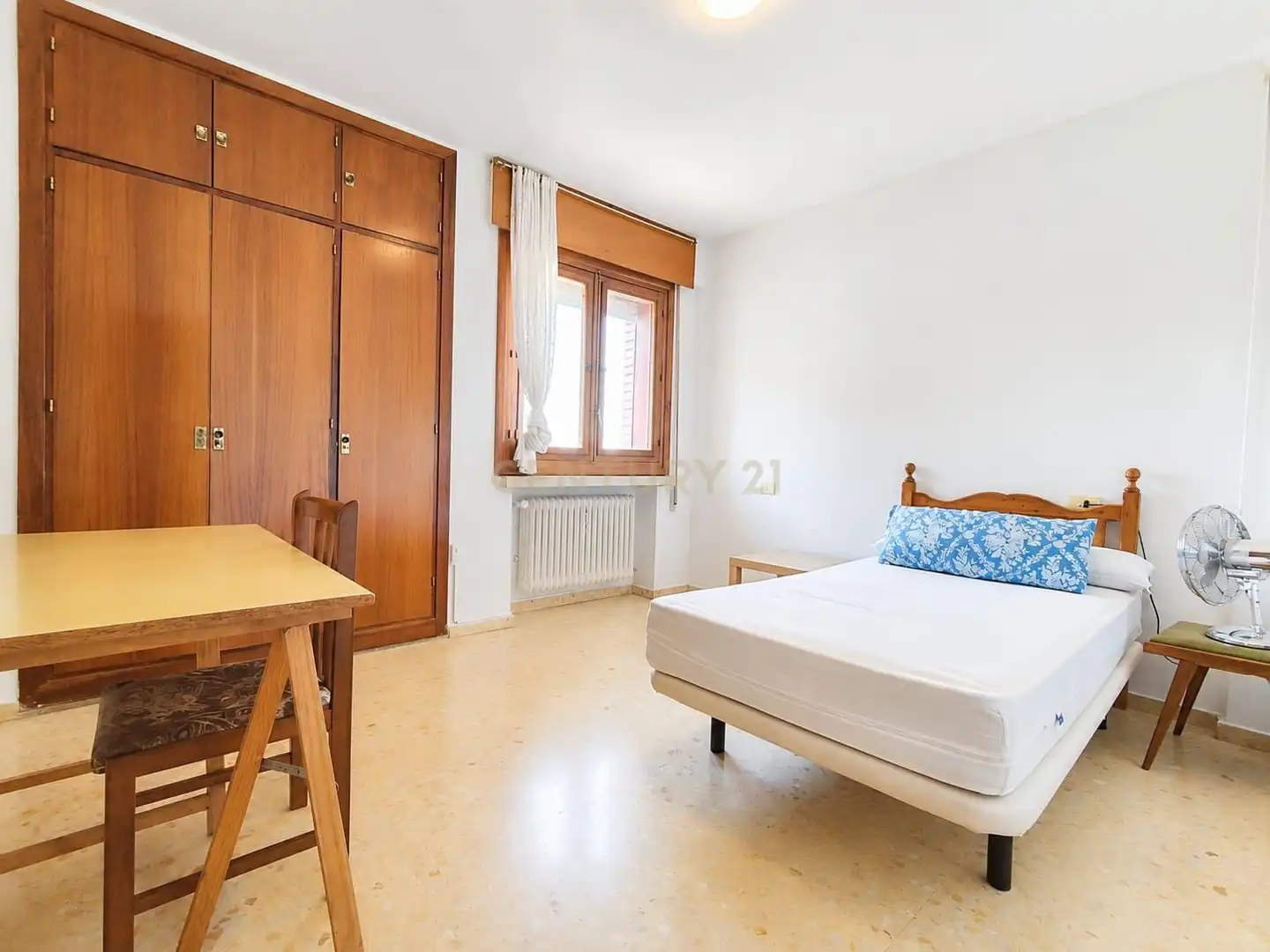 Flat for rent in Avenida de la Bondad, Cáceres‎, Spain, 12, Nuevo Cáceres