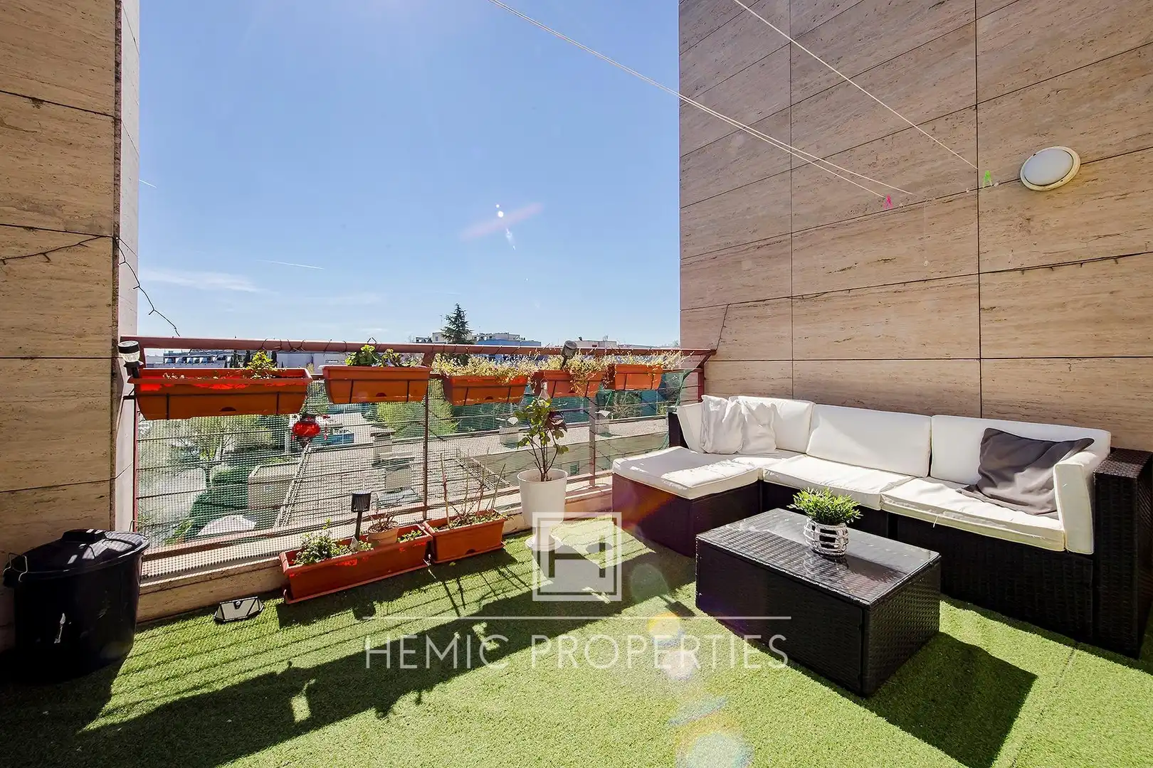 Terrasse von Dachboden zum Verkauf in Tres Cantos mit Klimaanlage, Privatgarten und Terrasse