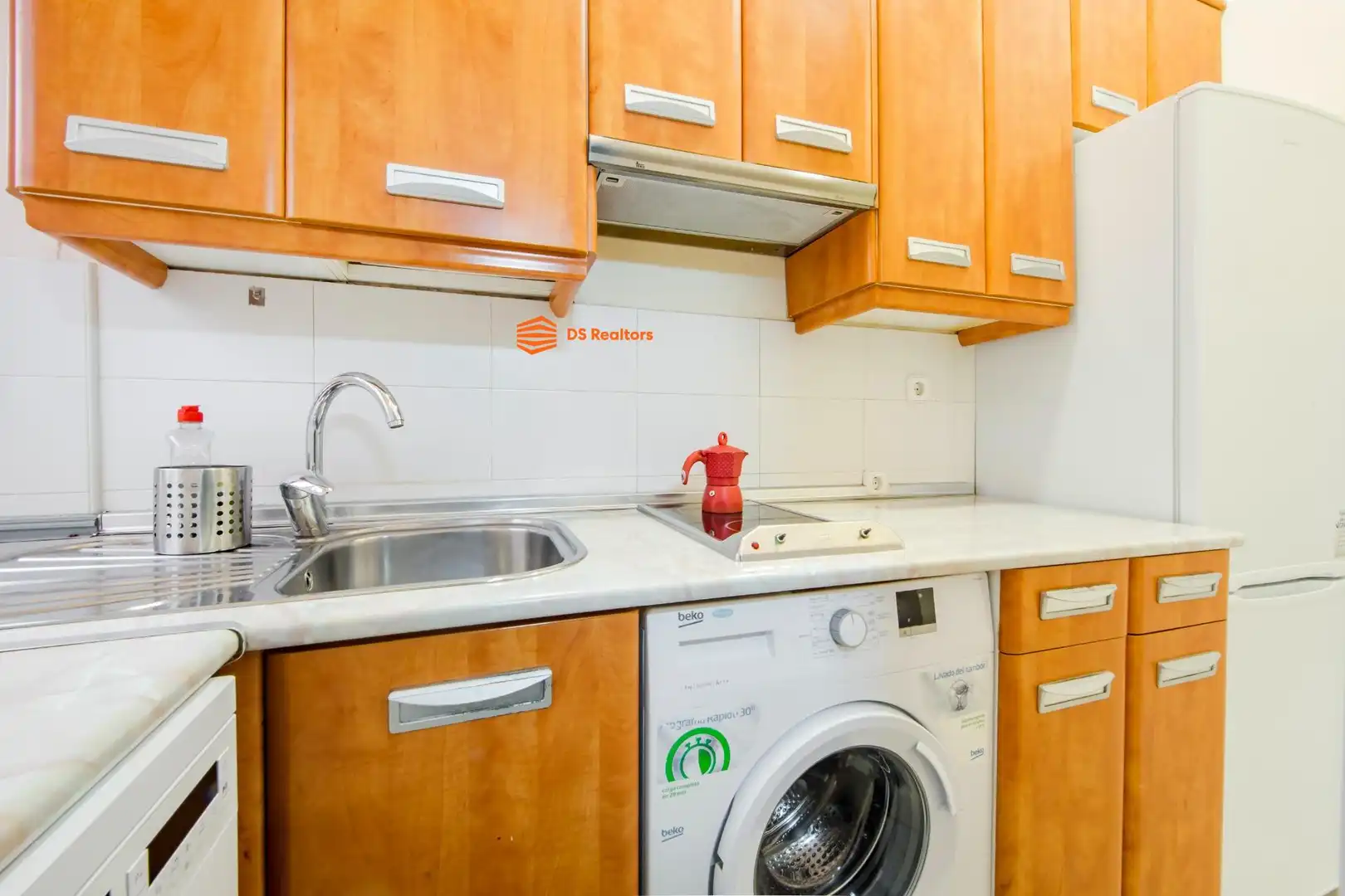 Kitchen of Flat for sale in Madrid  with Heating and Furnished