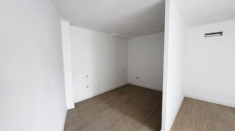 Foto 3 de Piso en venta en Calle Pascal, Santa Catalina - Canteras, Las Palmas de Gran Canaria