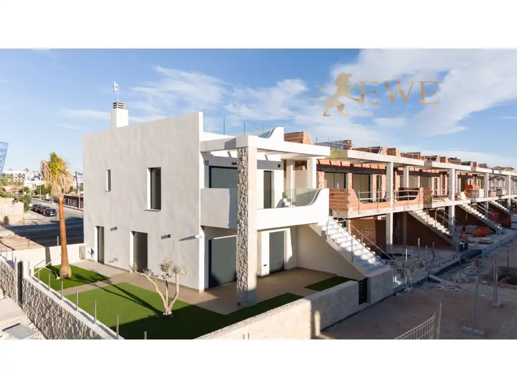 Apartament amb piscina en venda a Orihuela Costa