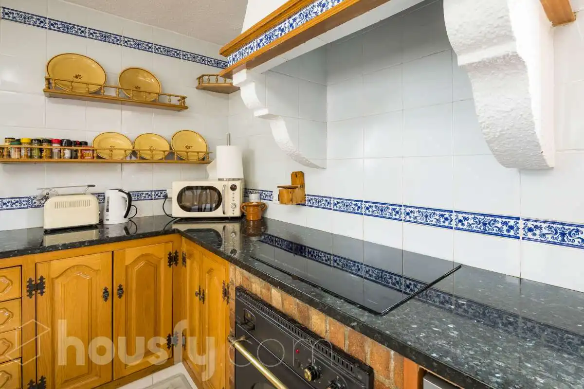 Cuina de Casa o xalet en venda en Mediona amb Aire condicionat, Calefacció i Jardí privat