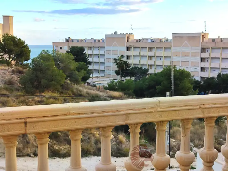 Detached homes for rent in Altea, Pueblo Acantilado - Lanuza