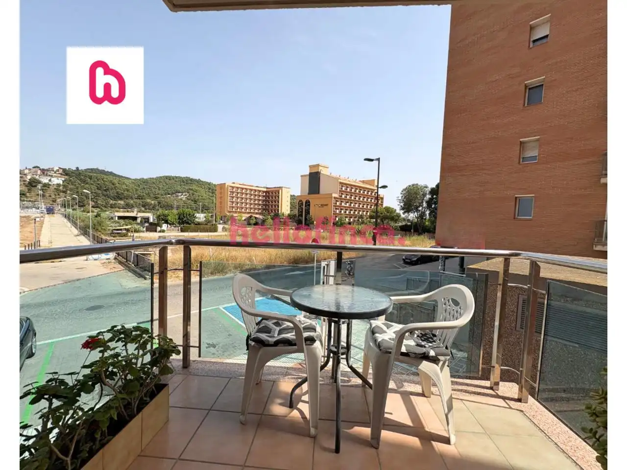 Piso con terraza en venta en Santa Susanna, imagen 3