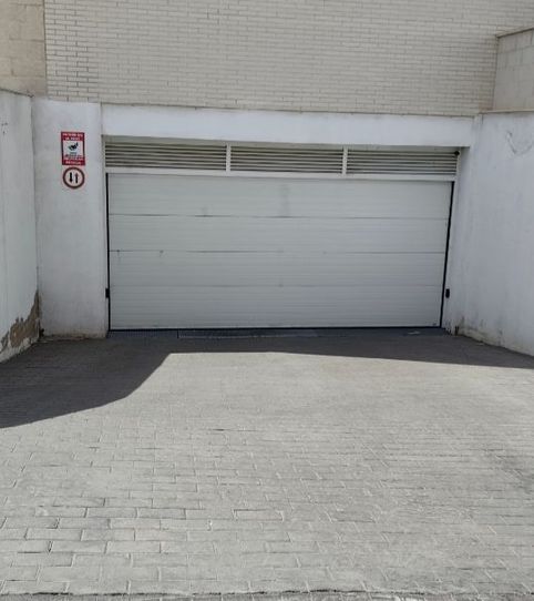 Foto 2 de Garaje de alquiler en Calle José Lezama Lima, 6, Señorío de Illescas, Illescas