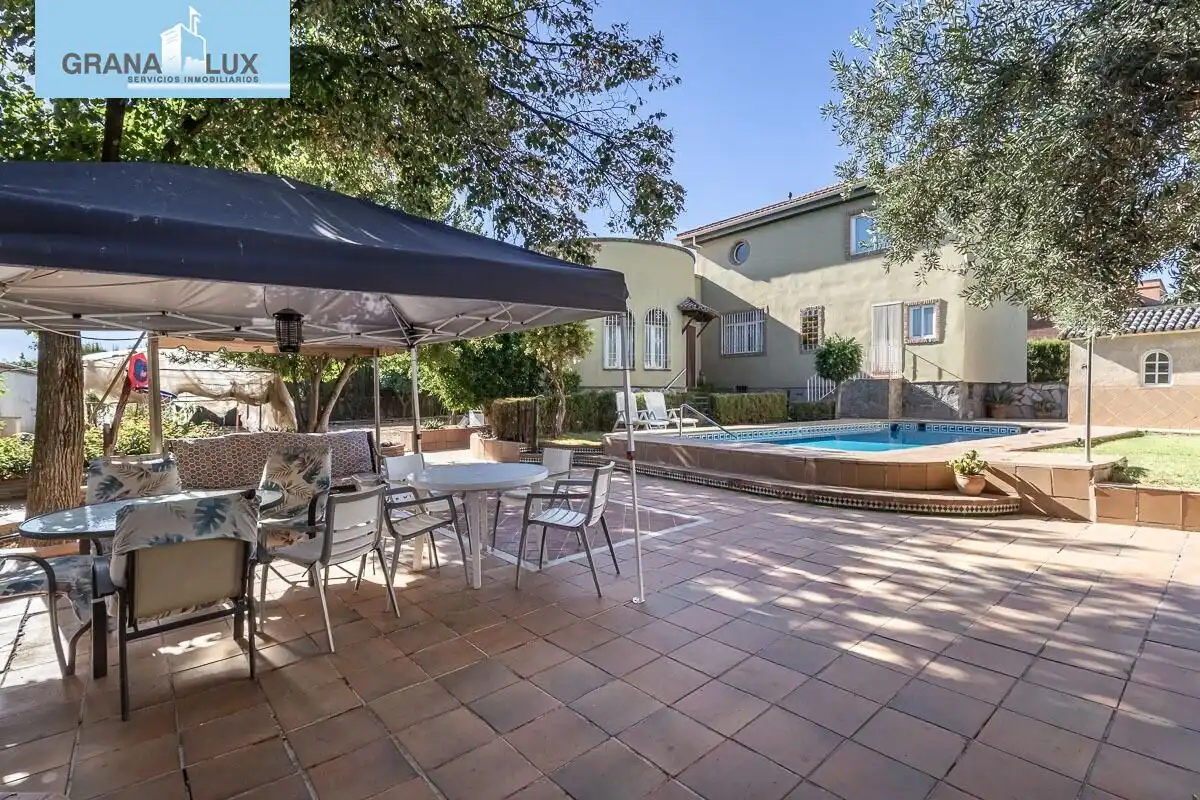 Chalet con piscina en venta en Calle del Arache, imagen 45