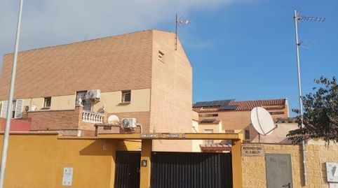 Foto 3 de Casa adosada en venda a Avenida Diputacion, 33(b), El Rinconcillo, Algeciras