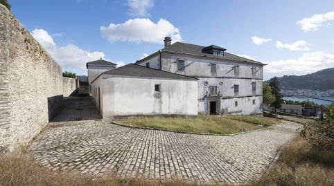 Pazo levantado en la segunda mitad del S. XVII por orden del arzobispo D. Francisco Seixas. Uno de los edificios más emblemáticos 