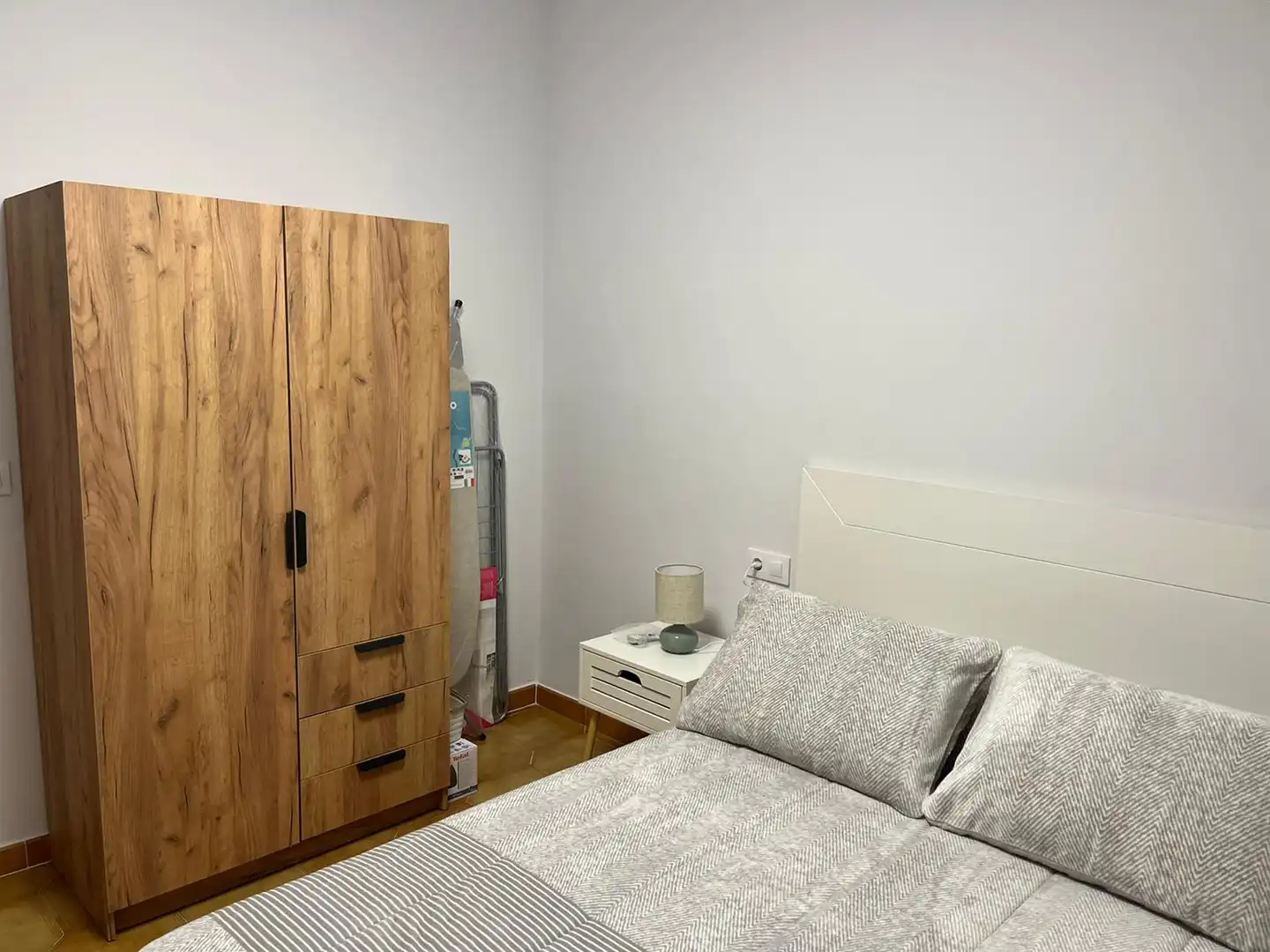 Schlafzimmer von Wohnung zur Miete in Puertollano mit Klimaanlage, Heizung und Möbliert