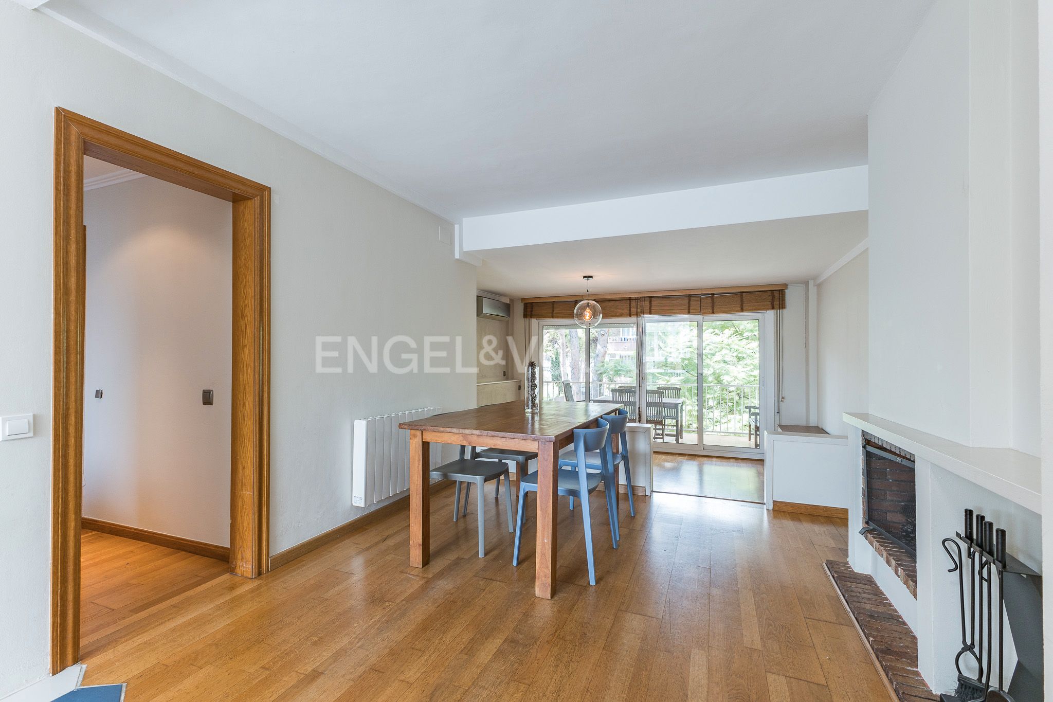 Menjador de Apartament en venda en Gavà amb Aire condicionat, Calefacció i Parquet