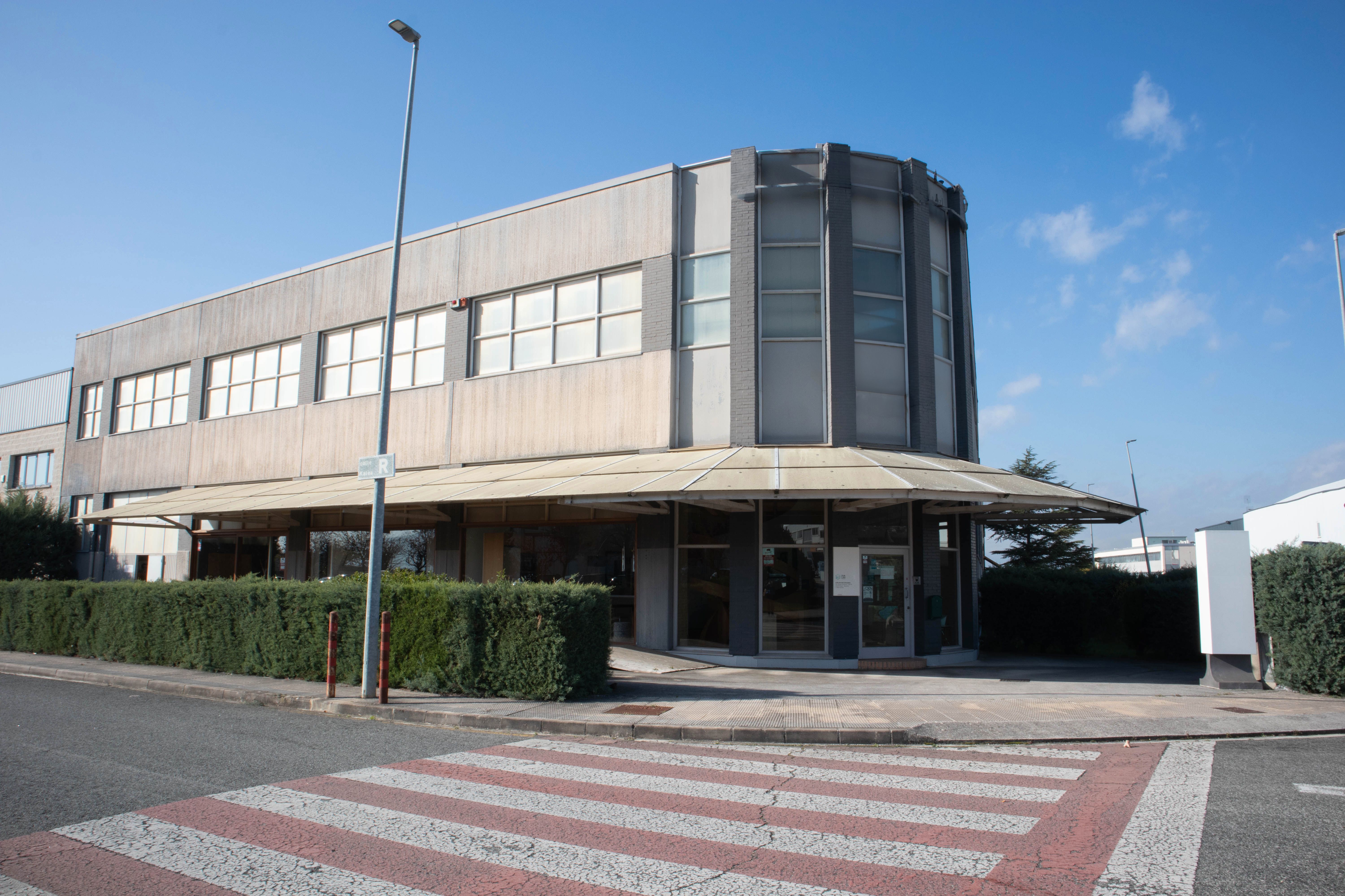 Fabrikhallen zum verkauf in Calle Z, 27, Galar