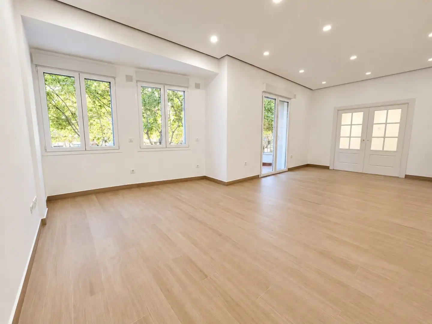 Sala d'estar de Pis en venda en Valladolid Capital amb Terrassa