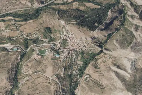Piso en venta en Viguera, La Rioja