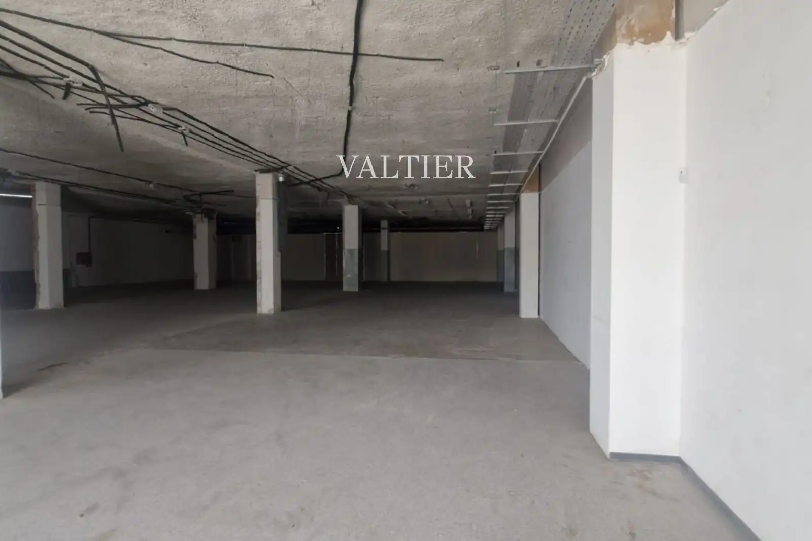 Nau industrial de lloguer en Valencia