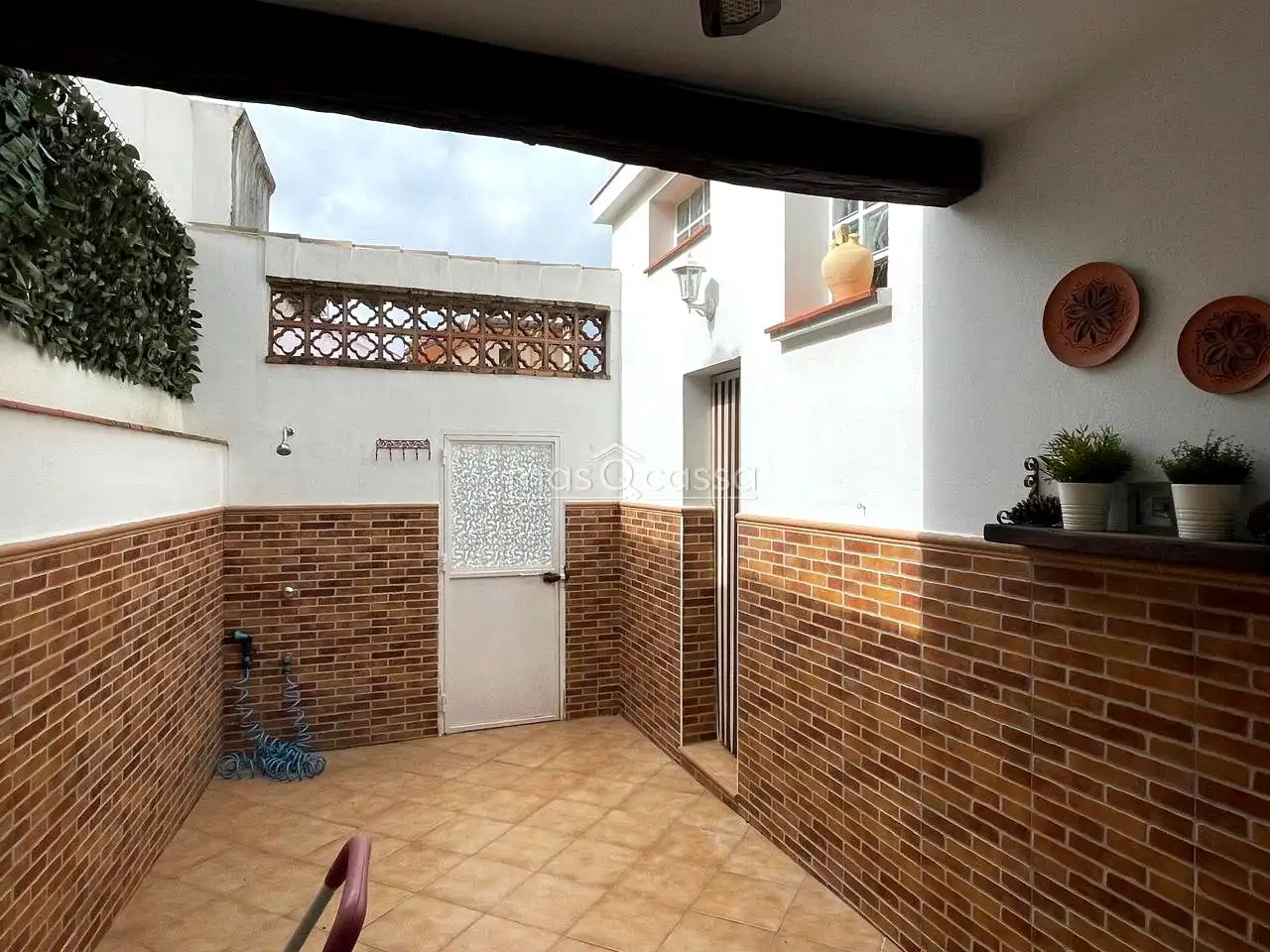 Vista exterior de Casa o xalet en venda en San Roque amb Aire condicionat i Terrassa