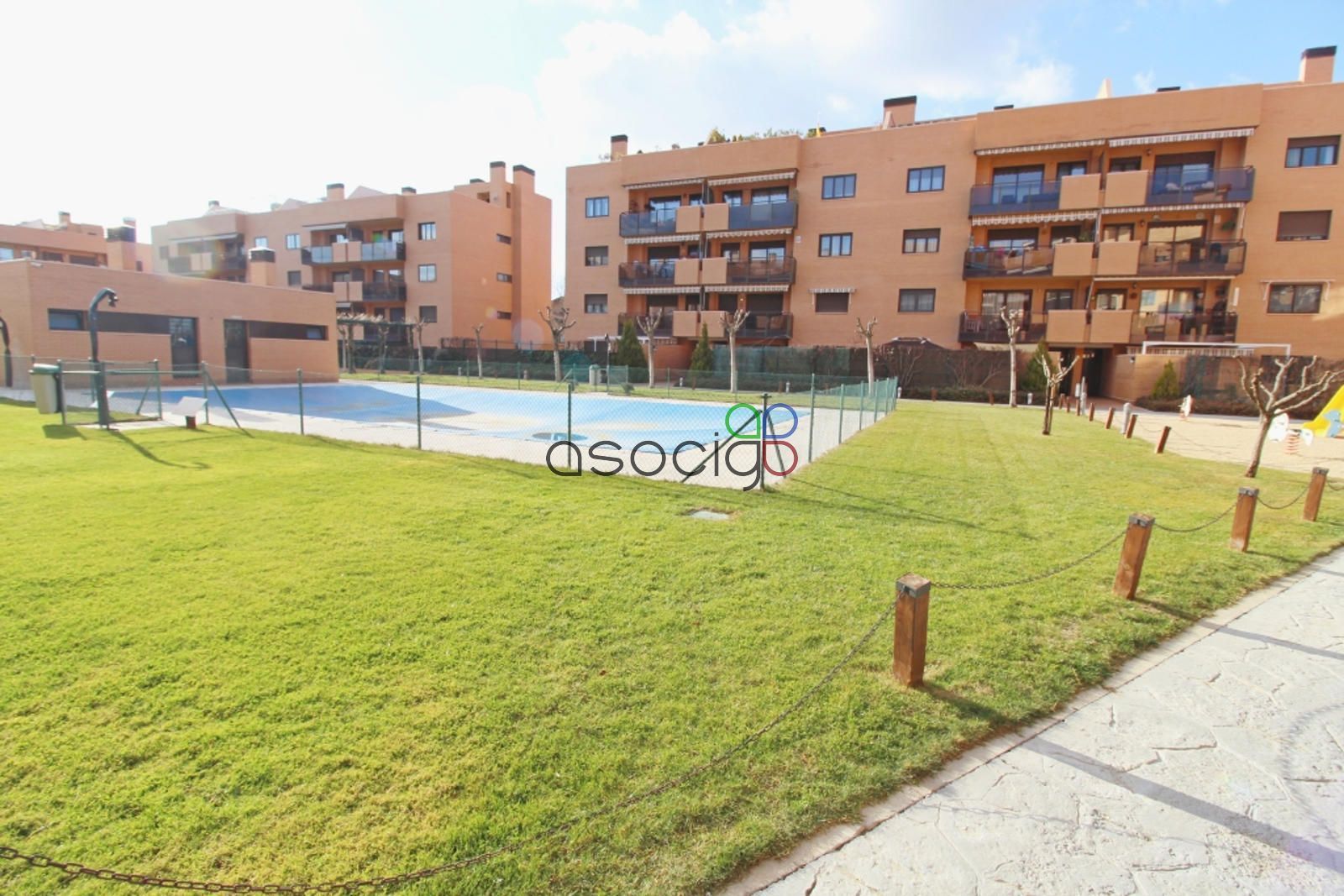 Exterior view of Flat for sale in Yebes  with Air Conditioner, Heating and Terrace