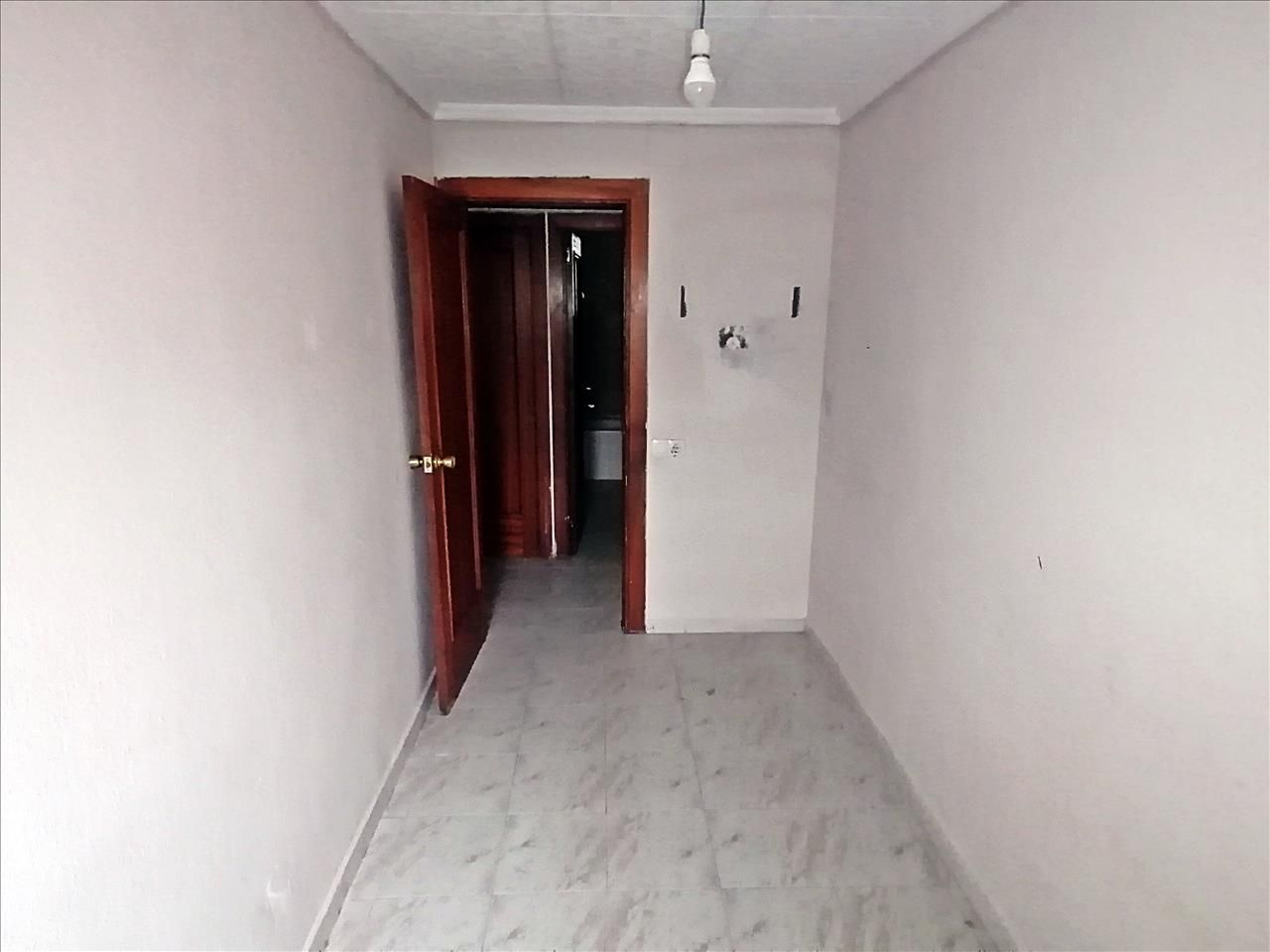 Bedroom of Flat for sale in Sabadell