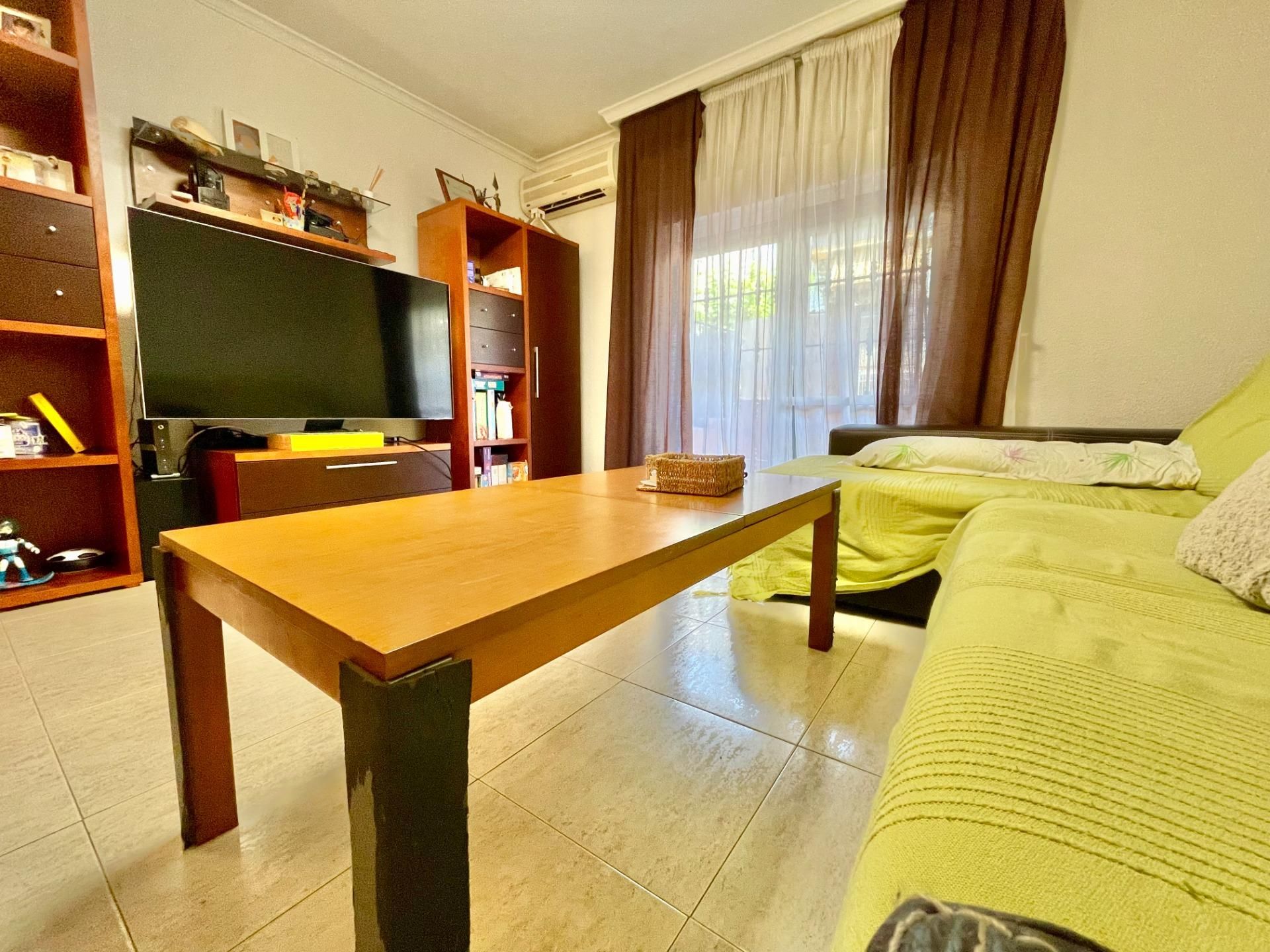 Living room of Flat for sale in  Córdoba Capital  with Air Conditioner, Terrace and Storage room