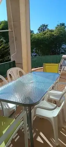 Piso con piscina en alquiler en Avenida Reina Sofía 21, imagen 2