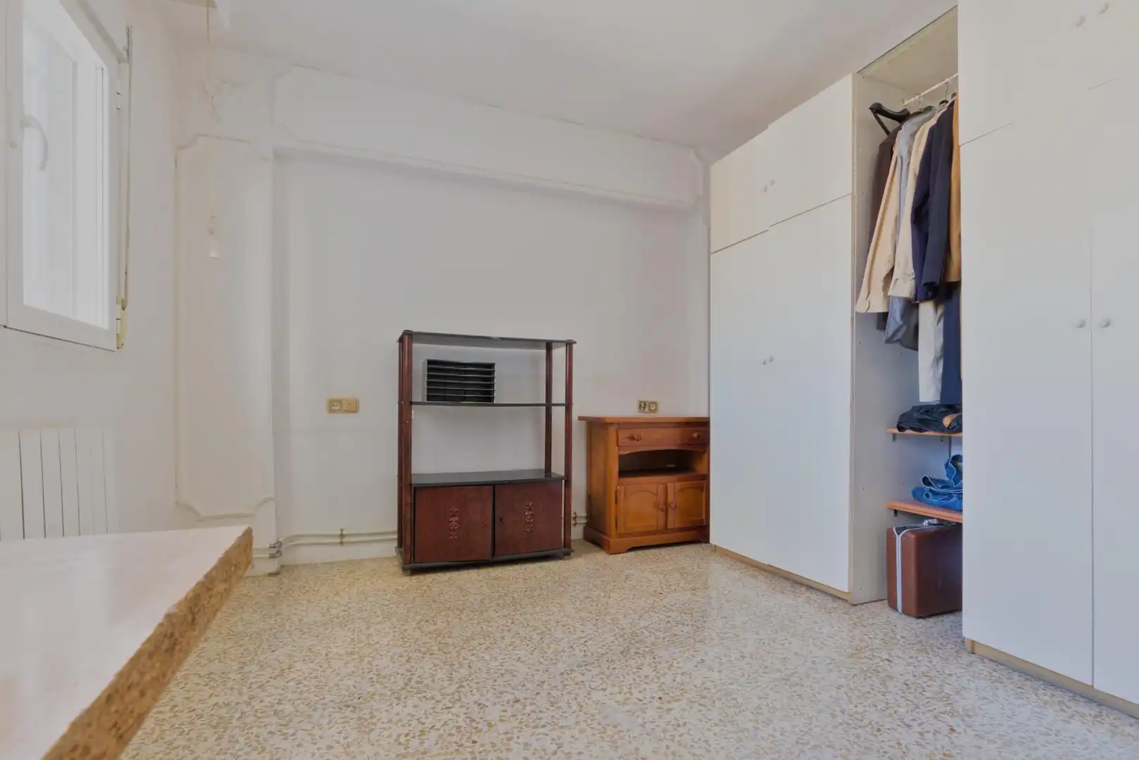 Bedroom of Flat for sale in Granada  with Heating