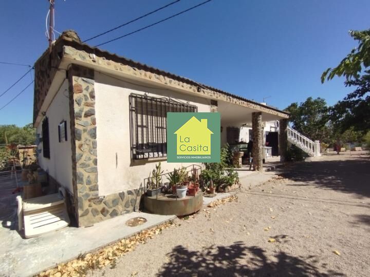Vista exterior de Finca rústica en venda en  Albacete Capital amb Calefacció, Terrassa i Traster