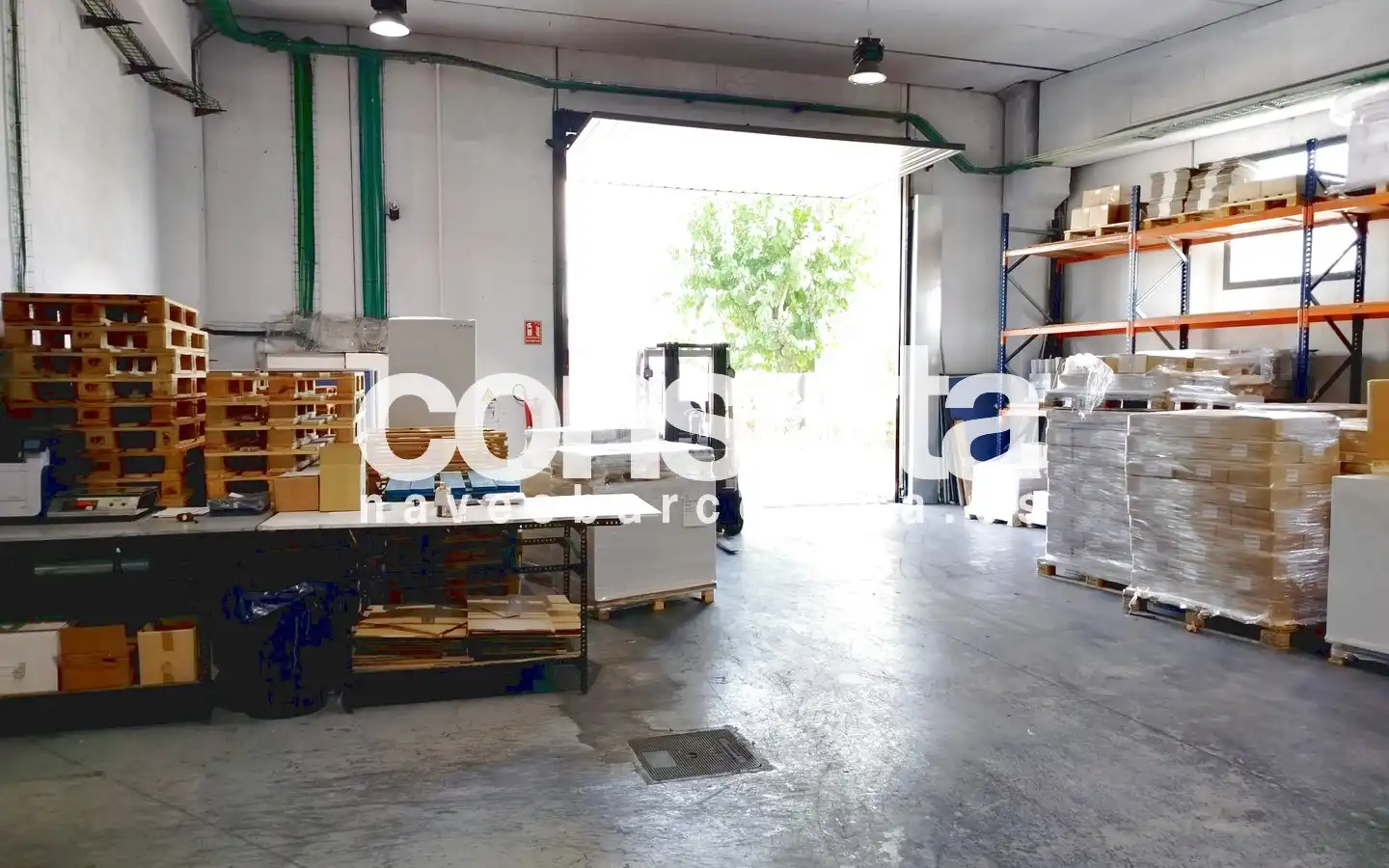 Fabrikhallen zur Miete in Gavà