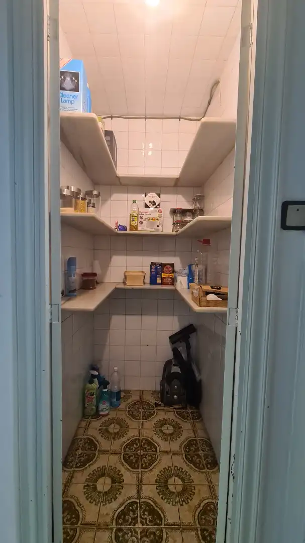 Küche von Wohnung zum Verkauf in Barcelona mit Heizung, Privatgarten und Parkett