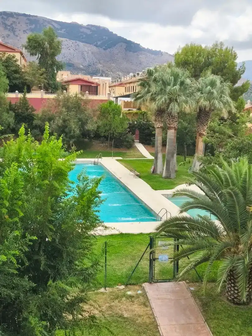 Piscina de Pis en venda en La Guardia de Jaén amb Aire condicionat, Piscina i Balcó
