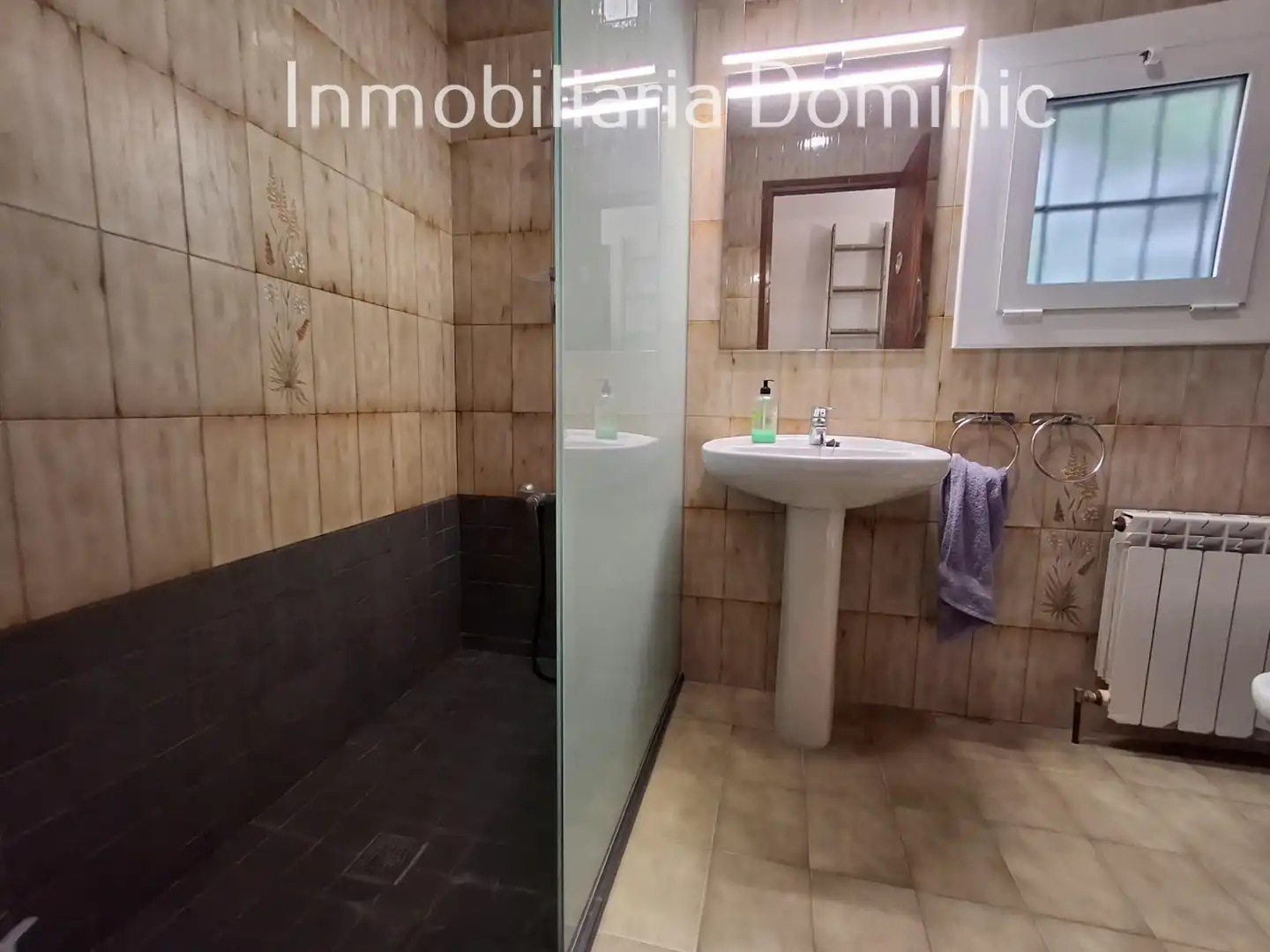 Baño de Casa adosada en venta en Maçanet de la Selva con Calefacción, Jardín privado y Terraza