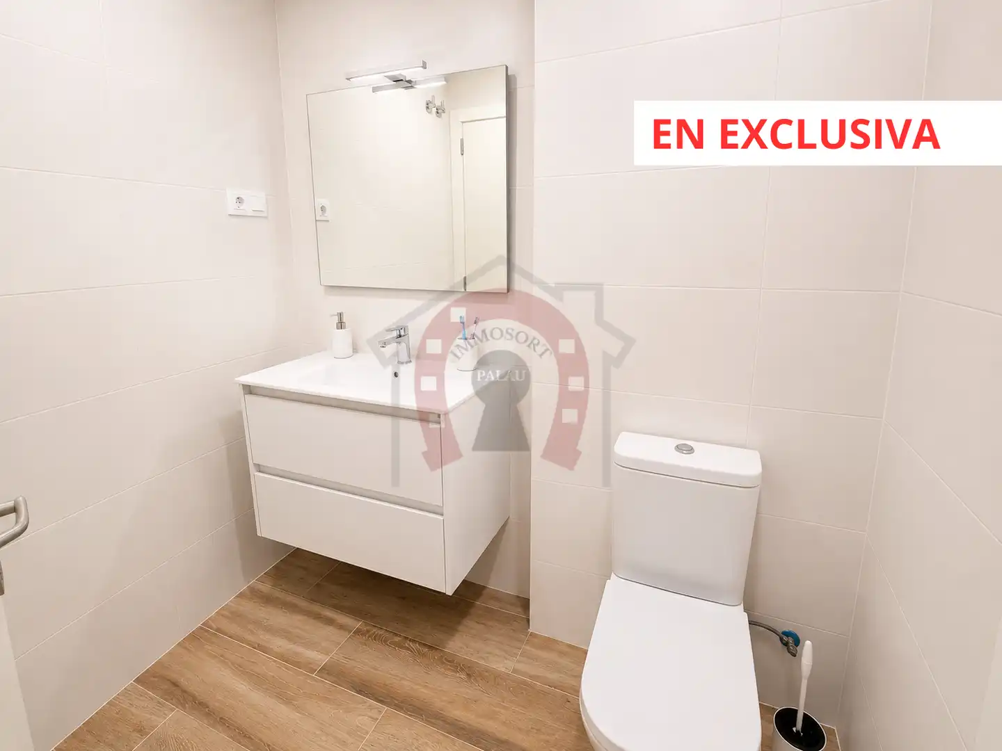 Adossat amb piscina en venda a Palau-solità i Plegamans, imagen 14