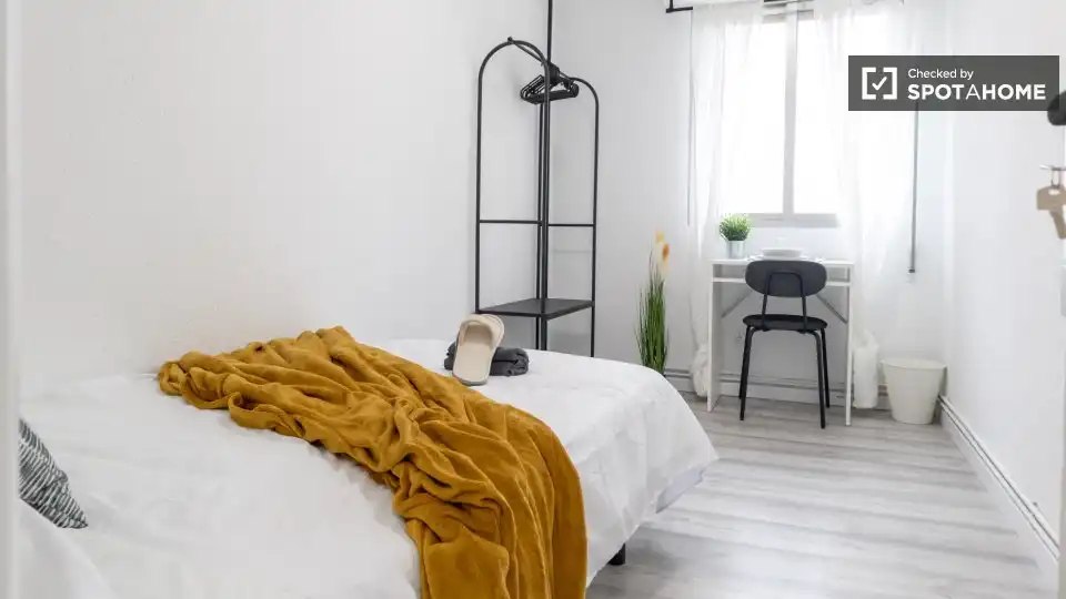 Room in Vista Alegre